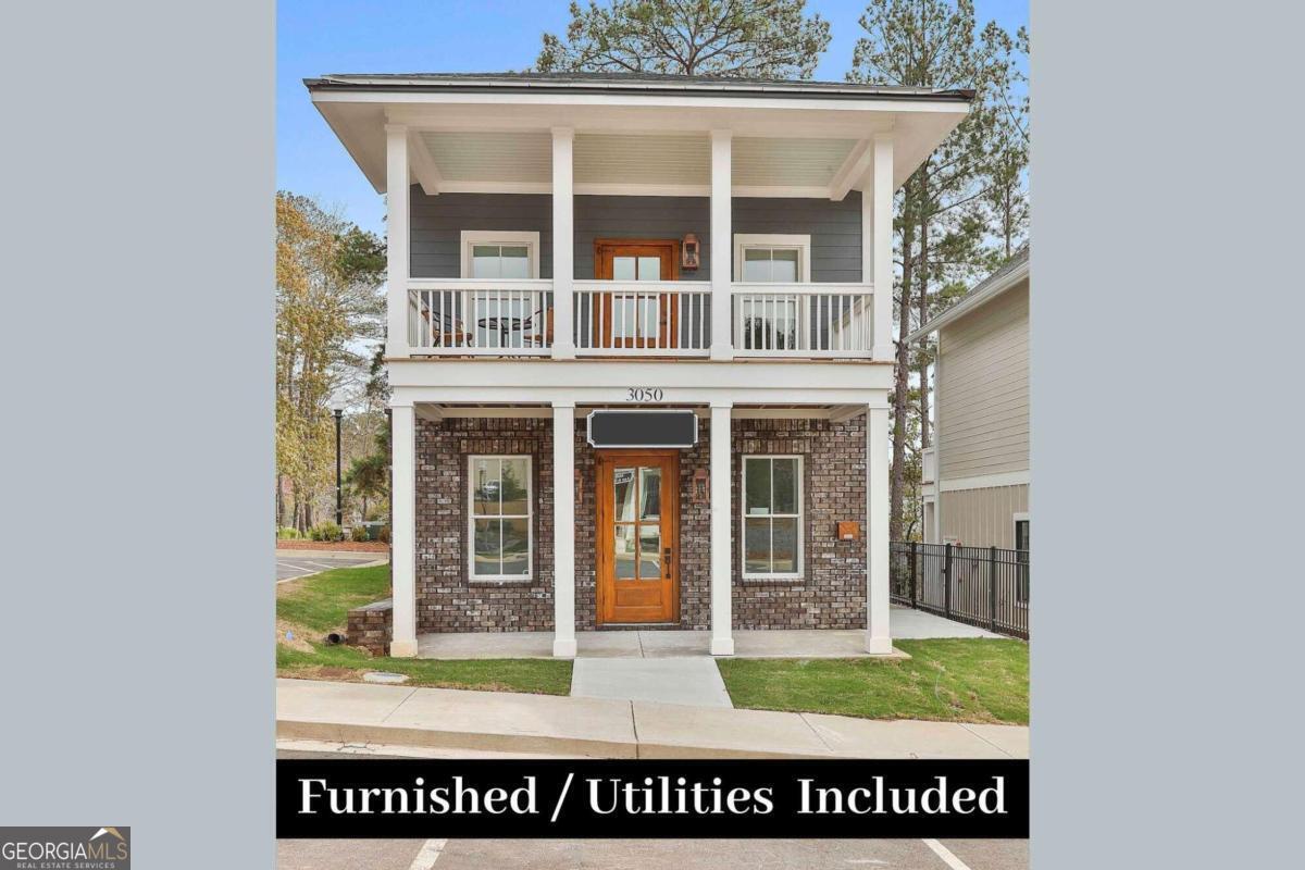 Foto principal - 3052 State St