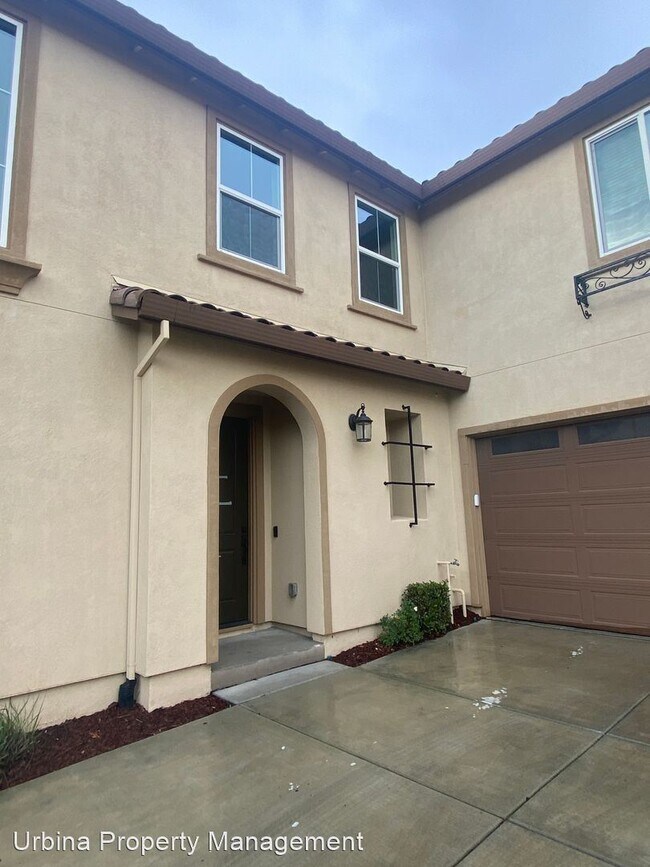 Foto del edificio - 4 br, 3 bath House - 5307 Kelliann Place
