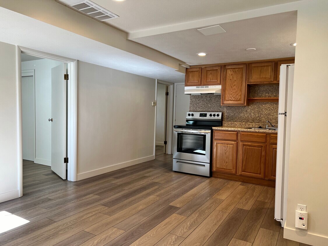 Foto principal - 2523 Wellington St