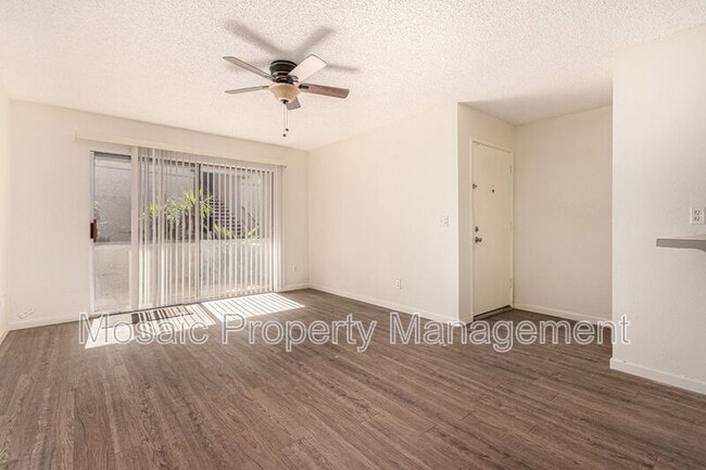 Building Photo - 4444 E Paradise Village Pkwy N