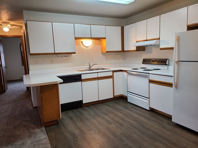 Building Photo - Green On 10th