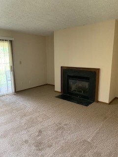 Building Photo - Now Leasing 1 Bedroom 1 Bath Condo Dublin,...