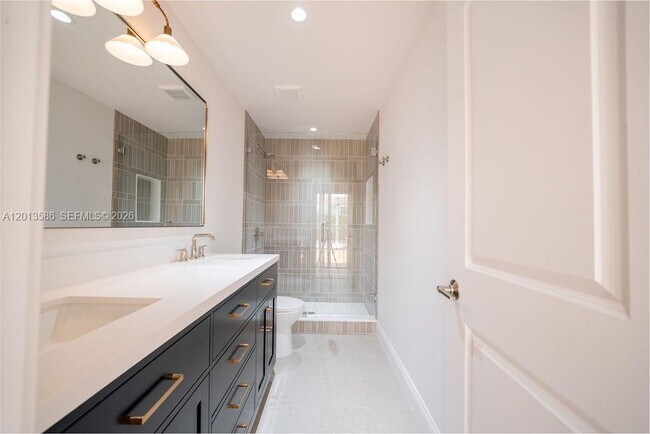 Building Photo - South Greenway Drive, Coral Gables, FL 33134 - 3 BR 2 BA single-family home