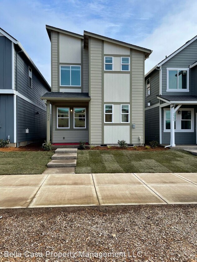 Foto principal - 3 br, 2.5 bath House - 1772 NW Landon Street