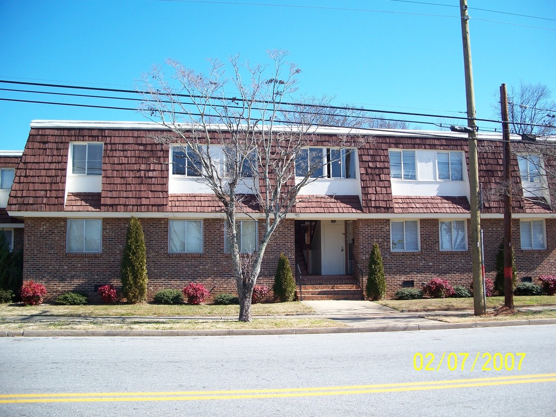 Primary Photo - Spacious Apartments