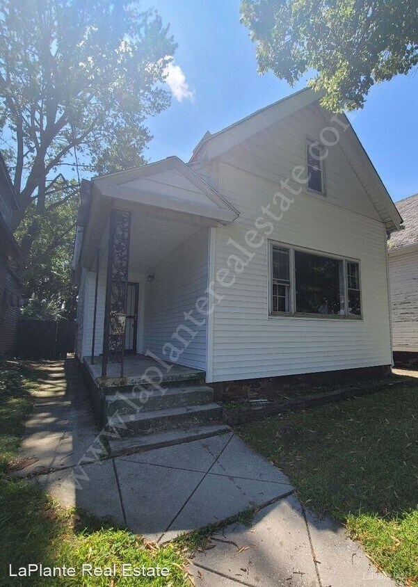 Primary Photo - 3 br, 1 bath House - 1517 Tecumseh St.