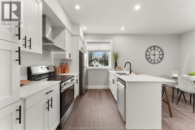 Photo du bâtiment - 120 Centre St