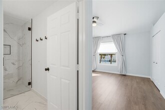 Building Photo - 3009 Palmetto Oak Dr