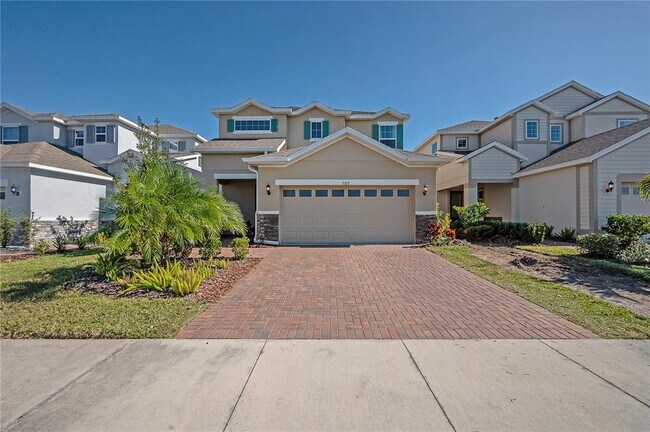 Building Photo - 7212 Paradiso Dr