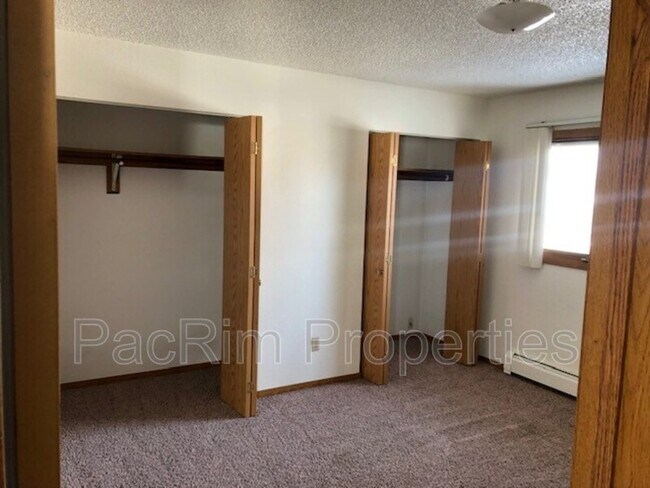 Building Photo - 3700 Gardner St