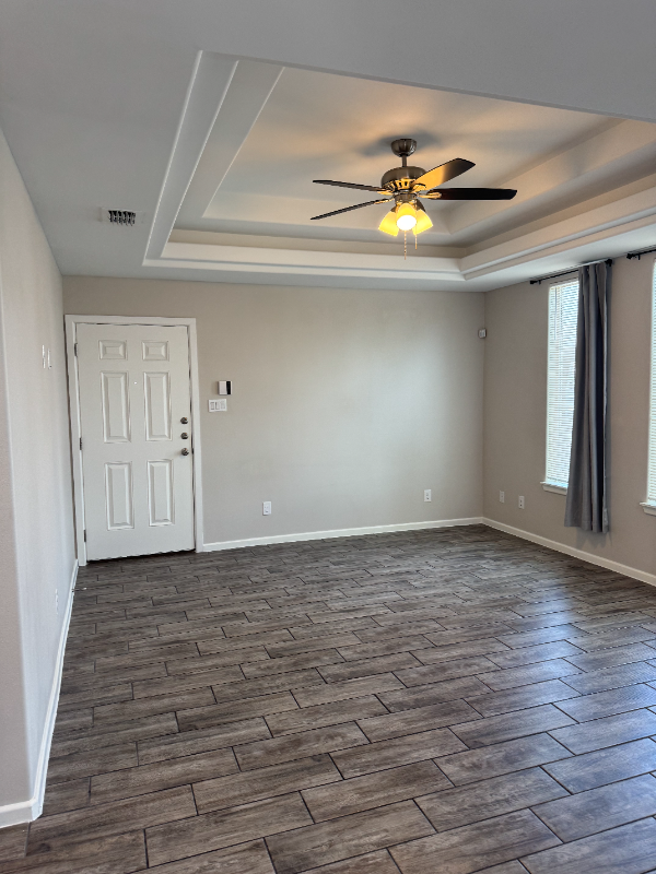 Building Photo - 1309 Alta Vista Dr