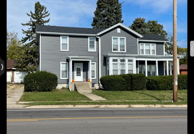 Building Photo - 1717 9th St