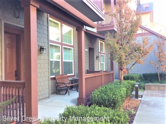 Building Photo - 3 br, 2.5 bath House - 1921 Depot Dr  Unit...