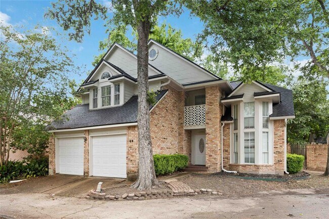 Foto del edificio - 12800 Briar Forest Dr