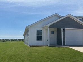 Building Photo - 500 Alex Jordan Dr.