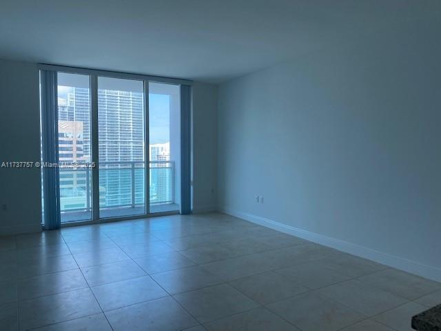 Foto del edificio - 950 Brickell Bay Dr