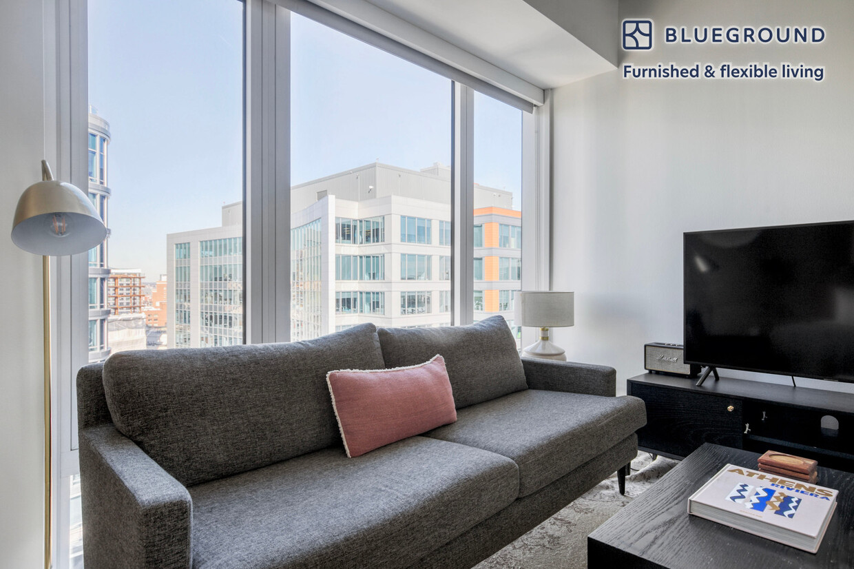 Foto principal - 1350 Boylston St