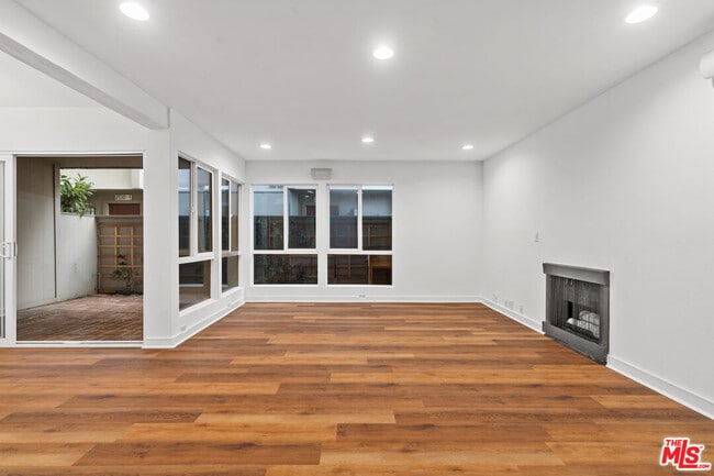 Foto del edificio - 2508 Arizona Ave