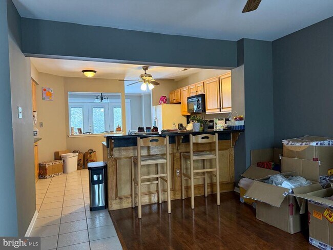 Building Photo - 3 Nathan Ct