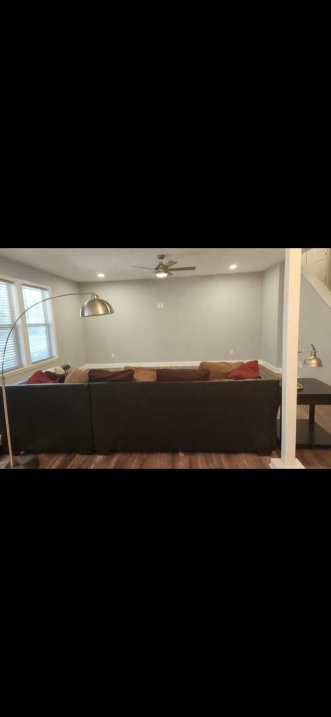 Building Photo - 218 Woodley Ct