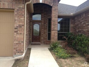Building Photo - 7813 Oteka Cove