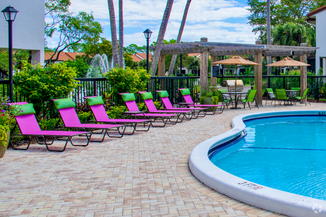 cheap hotel coconut creek fl