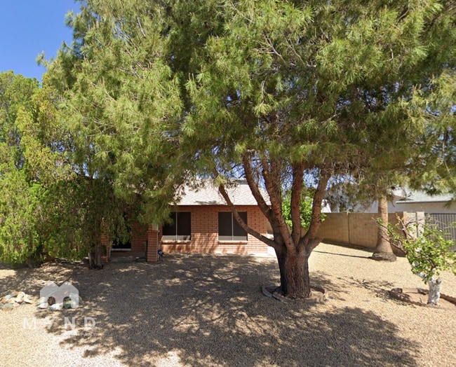 Building Photo - 3114 W Anderson Dr
