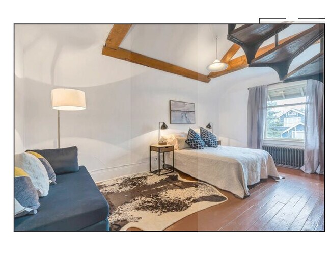 Photo du bâtiment - 3460 1st Av W