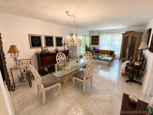 Building Photo - 5570 Tamberlane Cir