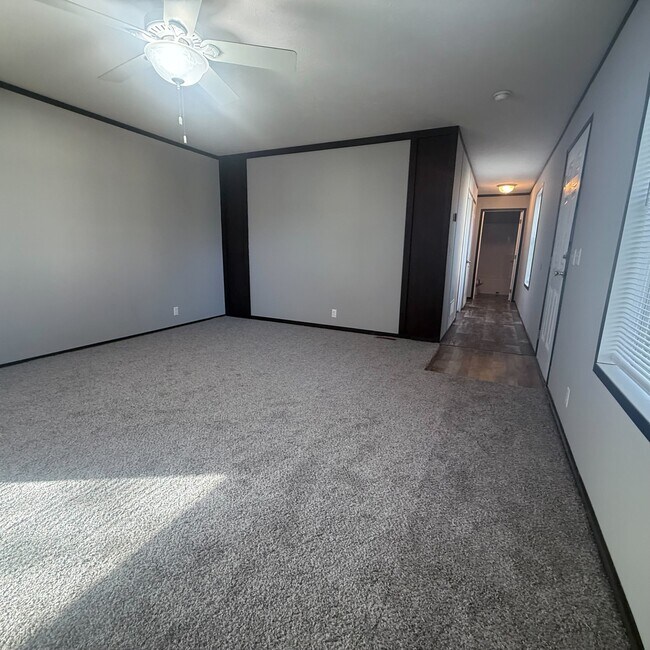 Foto del edificio - 10610 State Rte 762