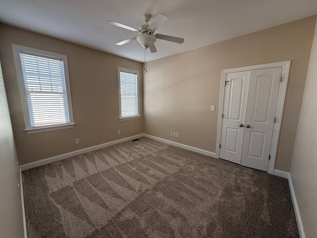 Foto del edificio - 2806 Canal Dr NW