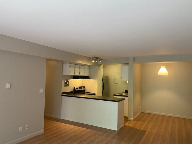 Foto del interior - 2020 Building