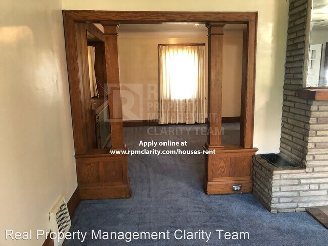 Building Photo - 3 br, 2 bath House - 1011 Woodland Ave