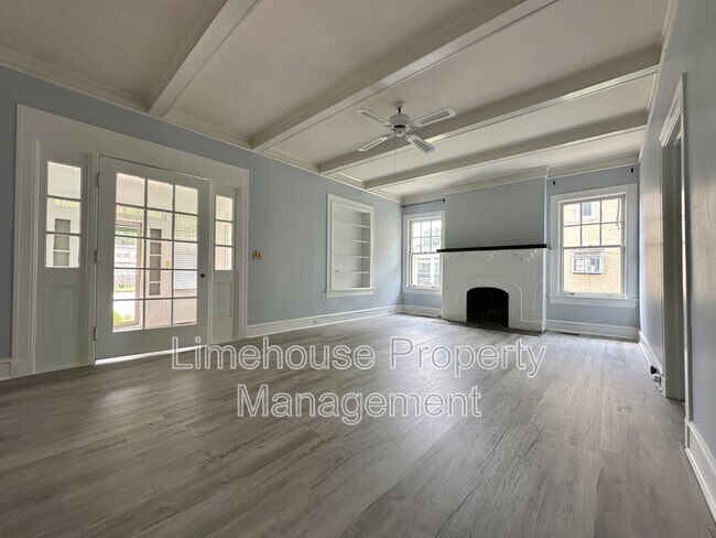 Foto del edificio - 6205 Hampton Blvd