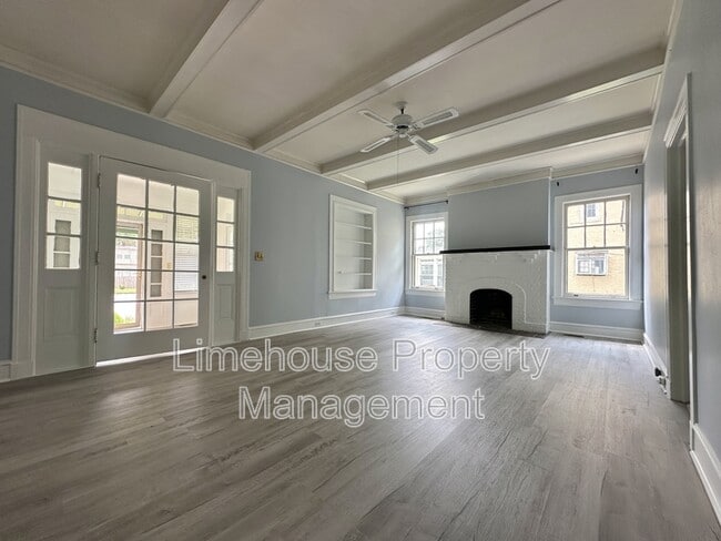 Building Photo - 6205 Hampton Blvd