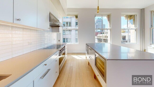 Foto del edificio - 452 Broome St