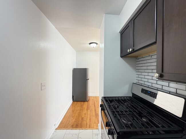 Foto del edificio - 6830 N Sheridan Rd