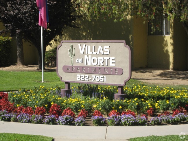 Villas del Norte Apartments