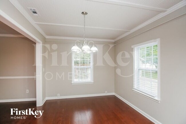 Foto del edificio - 1593 Pine Shadows Dr