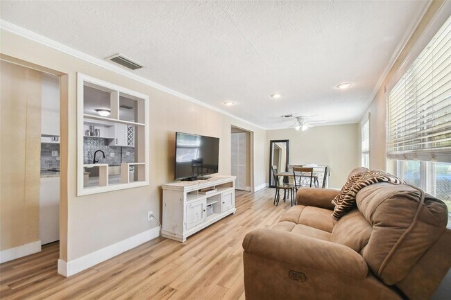 Foto del edificio - 6930 33rd St N