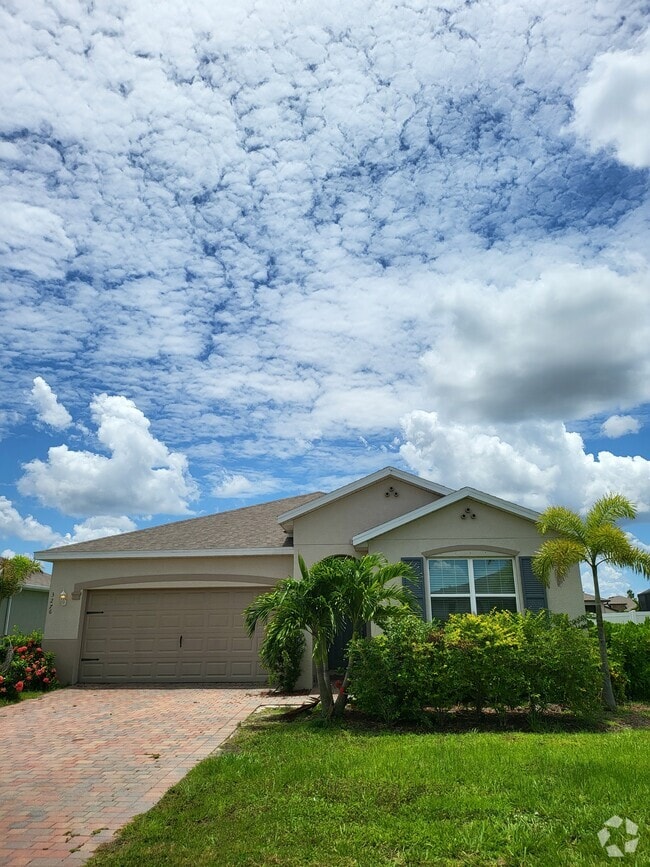 Building Photo - 3276 Baravaldo Cir