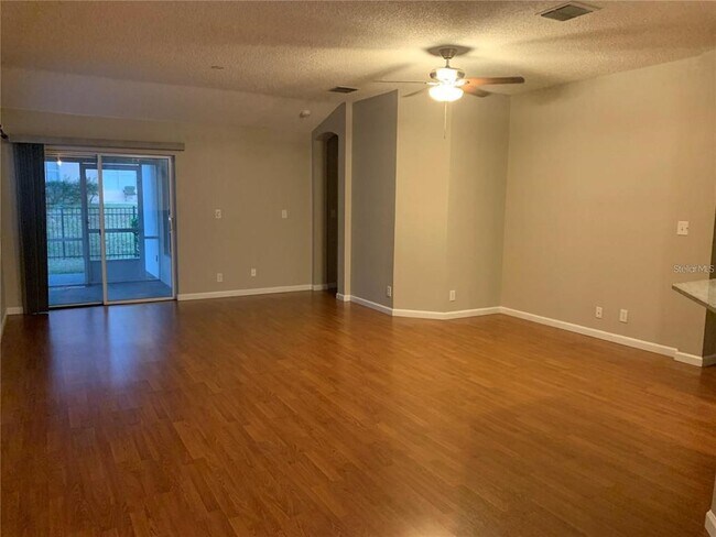 Foto del edificio - 106 Littleton Cir