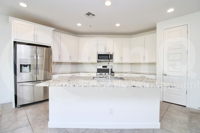 Building Photo - 12546 W Calle De Baca