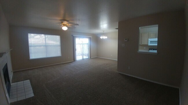 Foto del edificio - 3 Bedroom/2.5 bath townhome in the Medical...