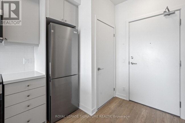 Building Photo - 51 Clarington Blvd