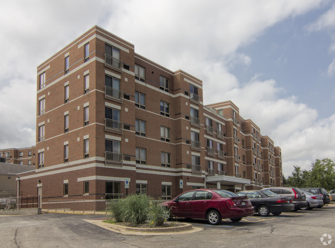 Apartments Near Oak Brook