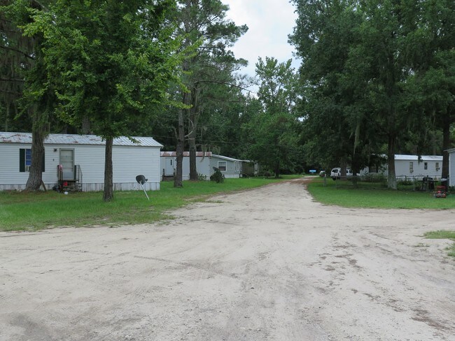 ENTRANCE TO PROPERTY - 2800 County Road 13A S