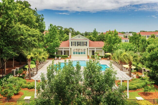 Foto del edificio - 1302 Belle Point Dr