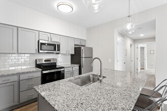 Interior Photo - The Everett Gahanna
