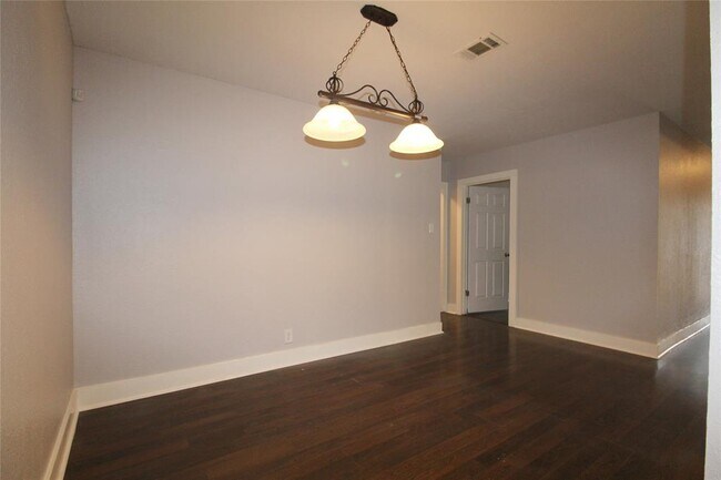 Foto del edificio - 509 Bullock St